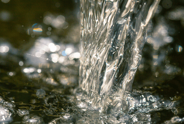 Almacenamiento de agua con productos Rotoplas